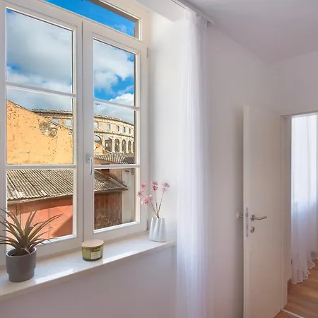 Apartment D&a Amphitheatre Premium With Free Parking Pula